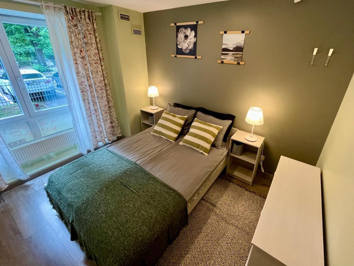 Cozy Vibes Like Home It Is Quiet Apartment With Three Bedrooms Рига Екстериор снимка