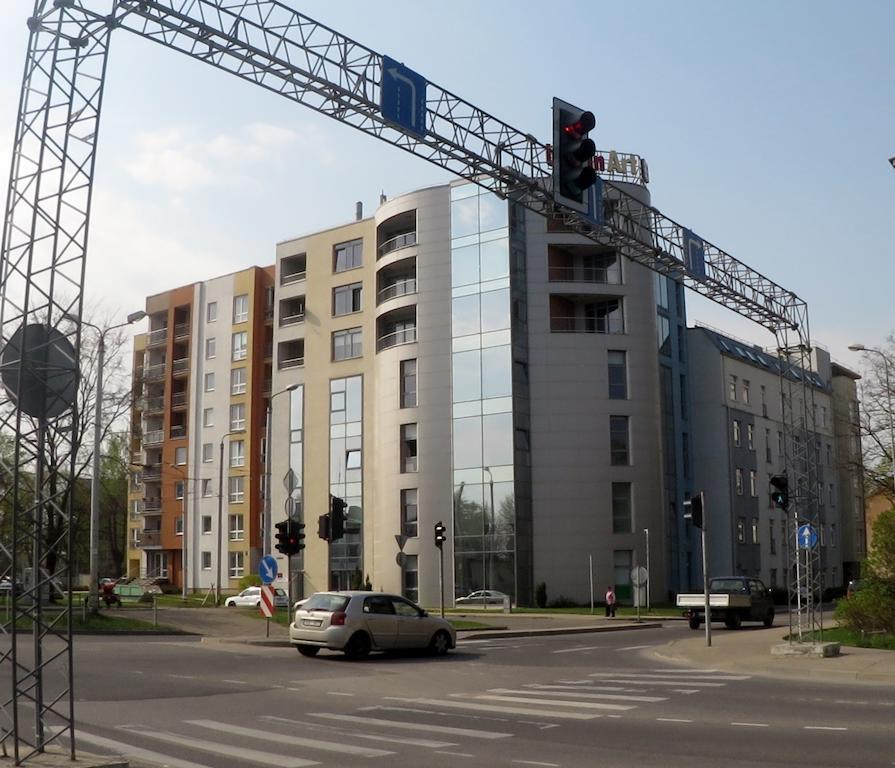 Cozy Vibes Like Home It Is Quiet Apartment With Three Bedrooms Рига Екстериор снимка