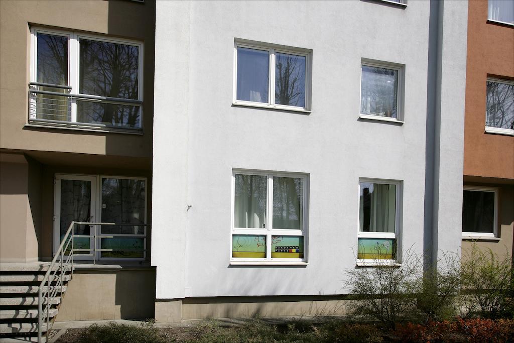 Cozy Vibes Like Home It Is Quiet Apartment With Three Bedrooms Рига Екстериор снимка